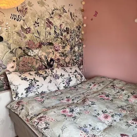 Dukkehuset 에스비에르